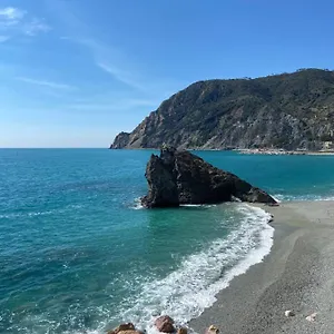 la-casa-di-giada-monterosso-al-mare.hotelitalianriviera.com/